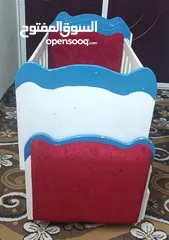  2 سرير اطفال مع هزاز مستعمل بحاله الوكاله