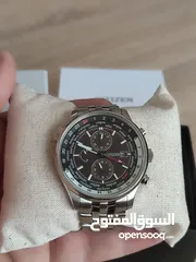  8 CITIZEN Eco-Drive (تعمل بالطاقة الضوئية لا تحتاج بطارية)