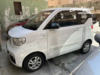  4 WULING MINIEV  170 KM