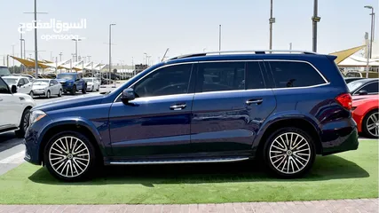  2 Mercedes GLS 450 2019 with panorama