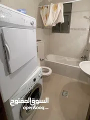  6 شقة في الطيرة غير مسكونة سابقاً مفروشة بالكامل للبيع