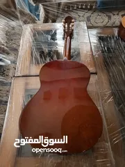  4 جيتار كلاسيك