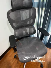  3 كرسي مكتبي شبك بالكامل Mesh للساعات الطويلة والحماية من الديسك مع ميزة دعم اسفل الظهر والكمية محدودة