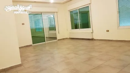  3 شقة مميزة - دير غبار - 3نوم 2ماستر - 220م - قرب الخدمات العامة