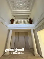  10 فيلا مميزة شبه قصر في اجمل مواقع عبدون بالقرب من السفارة الاميركية