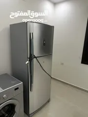  1 ثلاجه للبيع