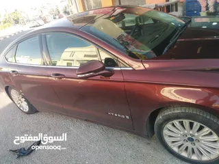  2 فورد فيوجن Es  للبيع سنة الصنع 2016 لون خمري صلاة النبي 4 جيد