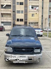  1 سياره فورد