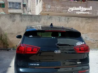  4 كيا نيرو للبيع