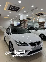  1 Seat FR 2018 لون ابيض فتحة سفف بانوراما فحص ممتاز