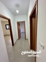  8 شقة 140 متر