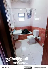  4 للبيع شقه طابقيه اسكان جديد وحالة شقه ممتاز جدا بحاجه لدهان فقط 3 غرف ومعيشى ومنهم غرفه ماستر ......