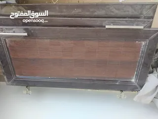  1 يوجد مطبخ مستعمل للبيع  بحاله جيدة