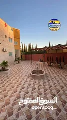  18 شاليه للبيع في الموقر قرية الروضة Compound