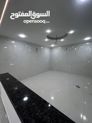  6 شقة للبيع منطقة الثامنة طابق روف هندسي 154 مع ترسات