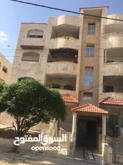 1 شقه طابق 3 مخدوم مصعد عماره عائلات بالكامل واغلب السكن مالكين تشطيب سوبر ديلوكس مسطح 150