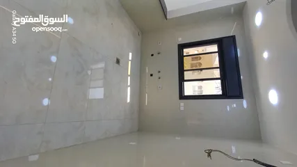  11 شقة فاخرة للبيع التامنة ط2هندسي 155م + تراس ومصعد