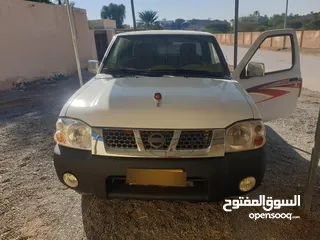  2 بيكب داتسون دفع رباعي