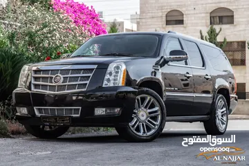  1 Cadillac Escalade Xl 2012 Platinum   السيارة مميزة جدا و قطعت مسافة 144,000 كيلو متر