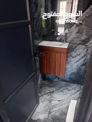  8 بيت حسب الطلب على ارض 150متر    بسم الله الرحمن الرحيم  بيت للبيع مساحه البيت 100متر  على ارض للبيع