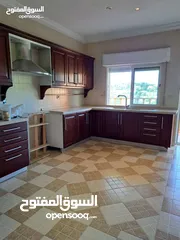  5 شقة فارغة - دابوق - 3نوم 1ماستر - 270م