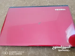  1 Laptop toshiba