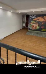  7 محل تجاري للبيع اخلو بسعر حرق
