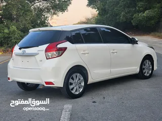  3 Toyota  yaris gcc 2015