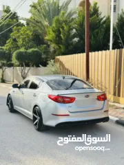  5 كيا أوبتما K5 فحص نخب اول ولا ضربة عداد قليل سياره قمة في الرفاهية والقوة فل اضافات بدون فتحة