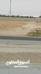  8 للبيع من المالك قريبه من المدينه الجديده ومدينة الموقر الرياضيه
