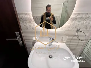  4 شقة / للايجار / 3نوم / طابق اول من فيلا / 200 متر / دابوق