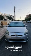  2 تويوتا بريوس اوروبي موديل 2010 بحال الوكالة للبيع كاش فقط