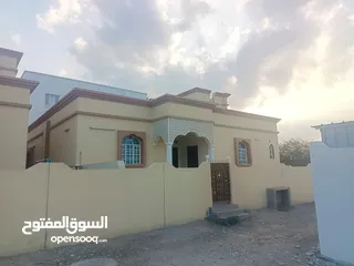  7 Villa for Rent in Al Amerat Albyreen