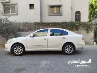  5 سكودا للبيع