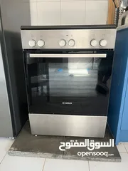  1 Bosch 4 plate Oven/Stove. 6 months old