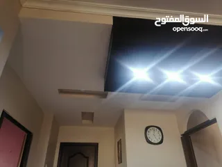  14 بيت مستقل اربع شقق طابقية على شارعين شارع المطار حجار النوابلسة مقابل الخارجية لقطة !!