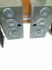  7 اجهزة وسماعات يابانية للبيع
