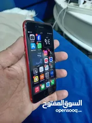 1 آيفون se2020 بحال الوكاله للبدل أو البيع