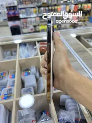  5 ايفون 12 برو ماكس 256 جيجا بطاريه اصليه غير مستبدله حالة الجهاز جيد جداً