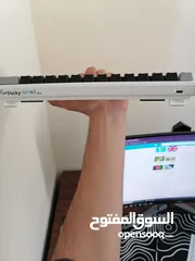  5 كيبورد ducky one 2 mini نظيف مع قطع اضافية