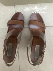  1 Michael kors brown heels