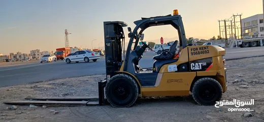  2 5 ton forklifts for rent