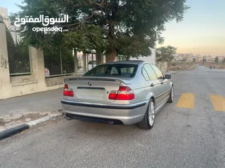  4 BMW E46 2004