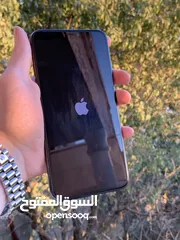  9 ايفون 11 برو ماكس 256 جيجا بطارية 100٪؜ نموذج M مغير بطارية فقط فش اشي تاني مغير جهاز مرتب