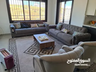  8 شقة تشطيب شخصي ومواصفات عالية