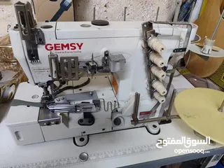  3 ماكنات خياطة  ماكنة سيرت ماكنة حبكة  ماكنه قص للسيرت ماكنة مخبيلت