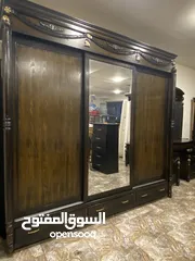  5 غرفه نوم تفصيل خشب لاتيه 18 وزان كامل شبه جديده استعمال بسيط تصلح للعرسان