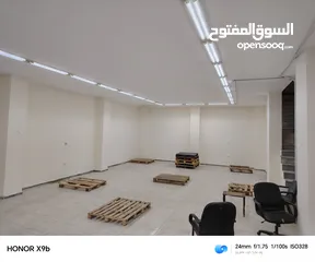  4 فرصة تأجير 4 معارض تجارية على شارع اليرموك