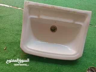  2 مغسله تعليق مستعمله