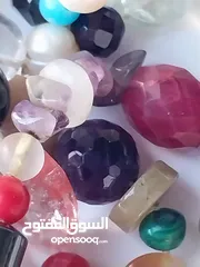  5 احجار  كريمه اصلي  مشكله مع عقود قديمه